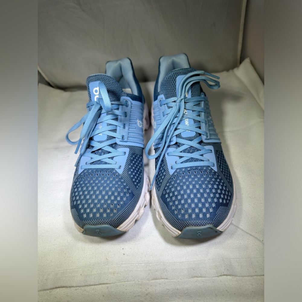 PreOwned On Cloud  Cloudswift Lake Sky Running Blue White Women's 8.5 - Picture 2 of 7